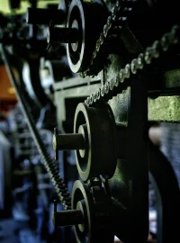 machine-industry-part-with-chain machine-industry-part-with-chain